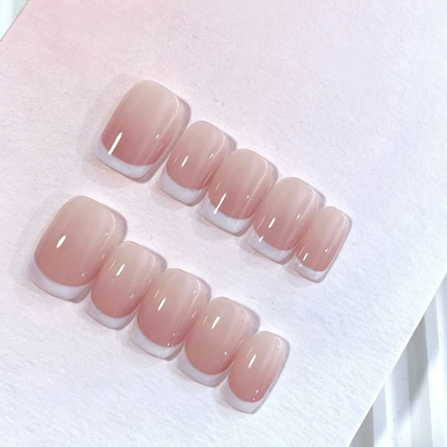 10 pièces d'autocollants d'ongles à presser faits à la main