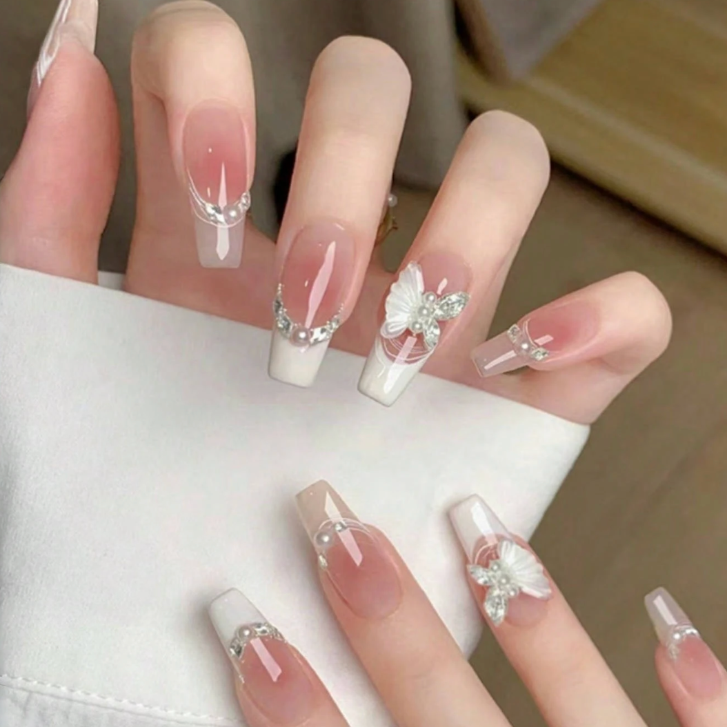 10 pièces Faux ongles style papillon