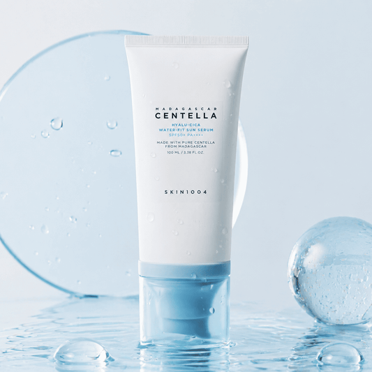 SKIN1004 Madagascar Centella Hyalu-Cica Water Fit Sun Serum – Sérum Solaire