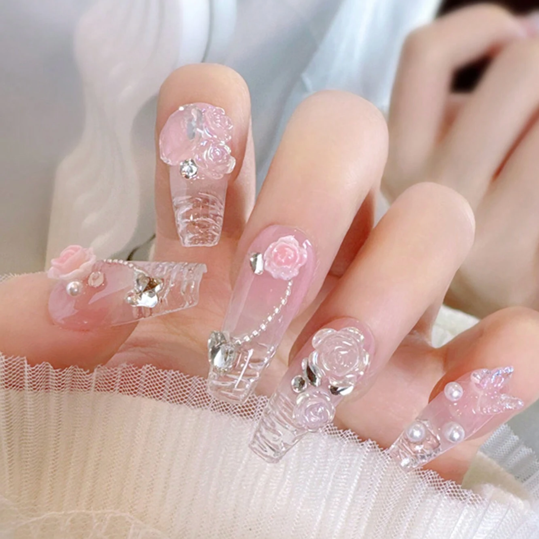Set de 10 Faux Ongles 3D Fleurs & Papillons - Taille S